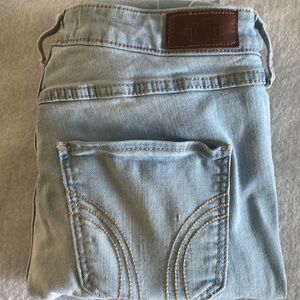 High rise cropped super skinny Hollister jeans